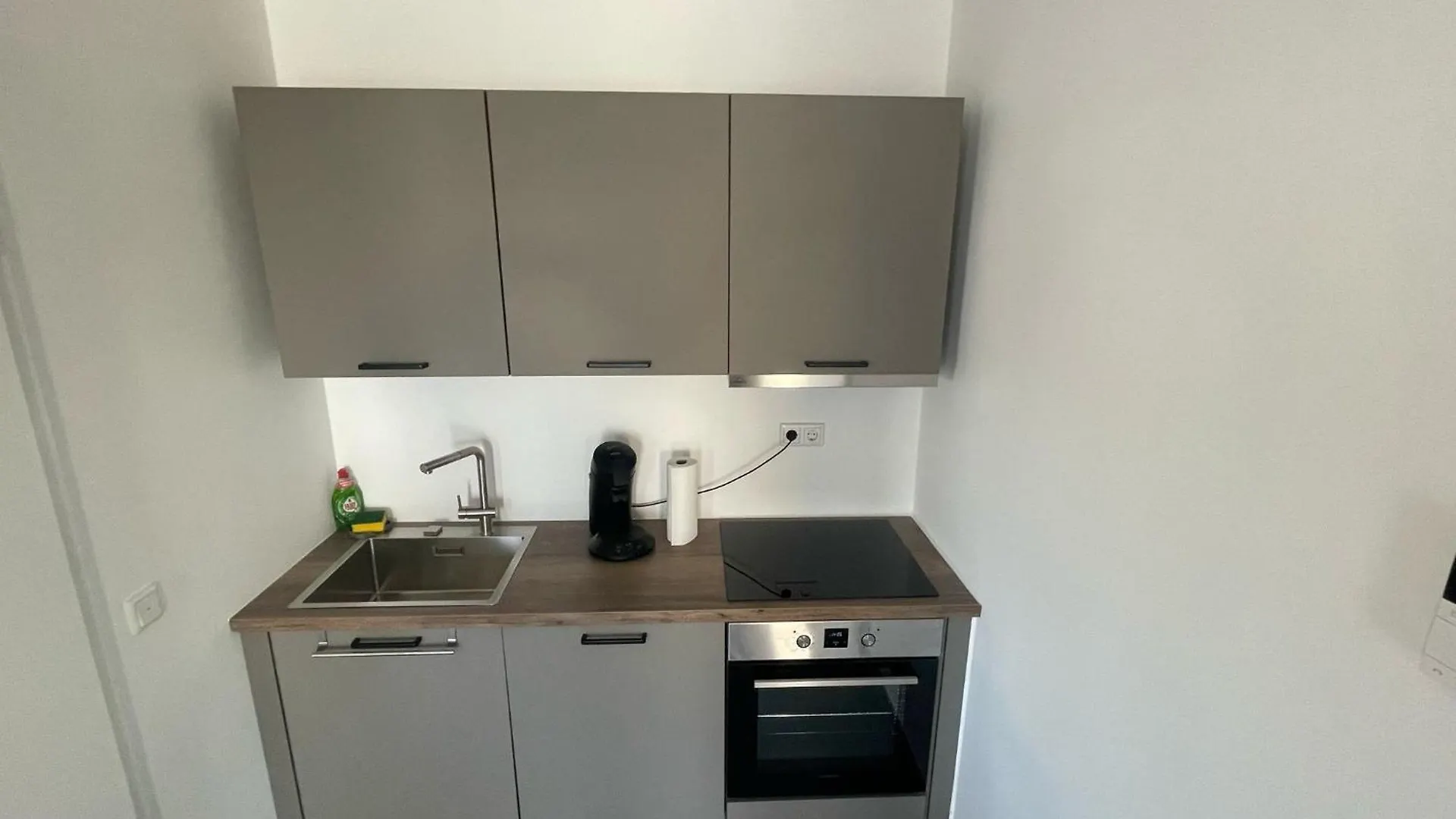 Апартаменты A & M Appartement Koeln Германия